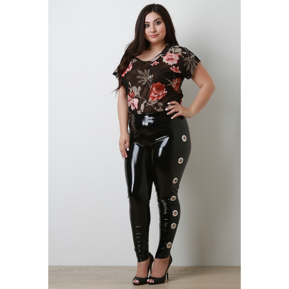 NEW1X-3X PLUS SIZE BLACK PU LEGGING - Picture 4 of 5